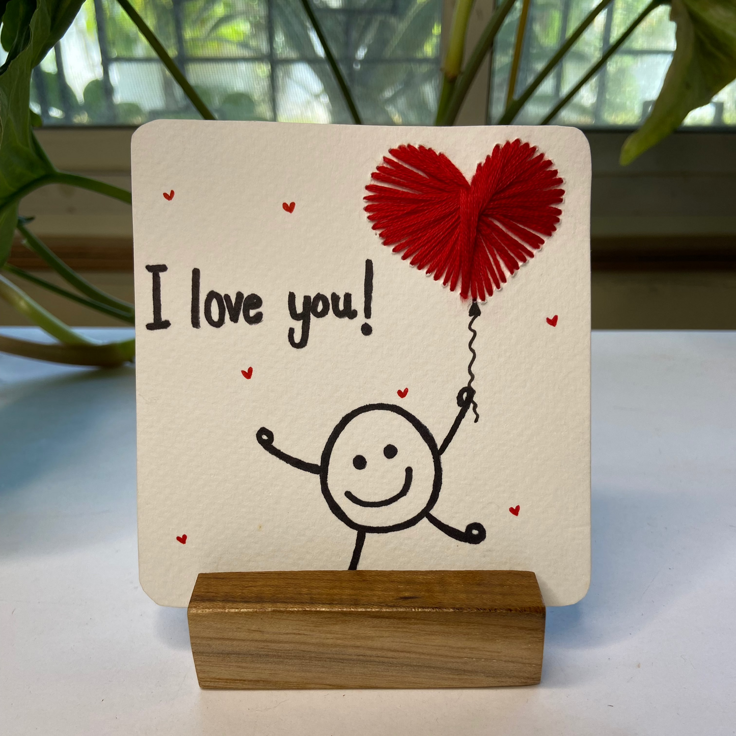 "I Love You" Handmade Lamp with Card – Pine Glow Lamp with Hand-Stitched Message
