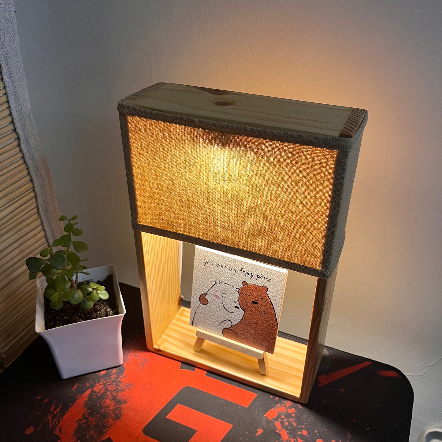 Pine Glow Bear Hug Edition – Cute Lamp for Friends & Loved Ones