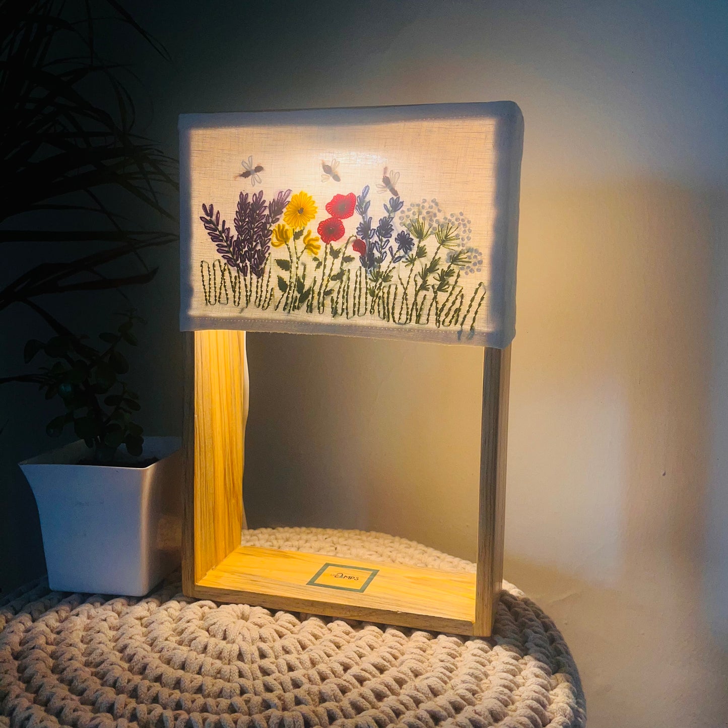 Pine Glow Wildflower Hand-Embroidered Lamp