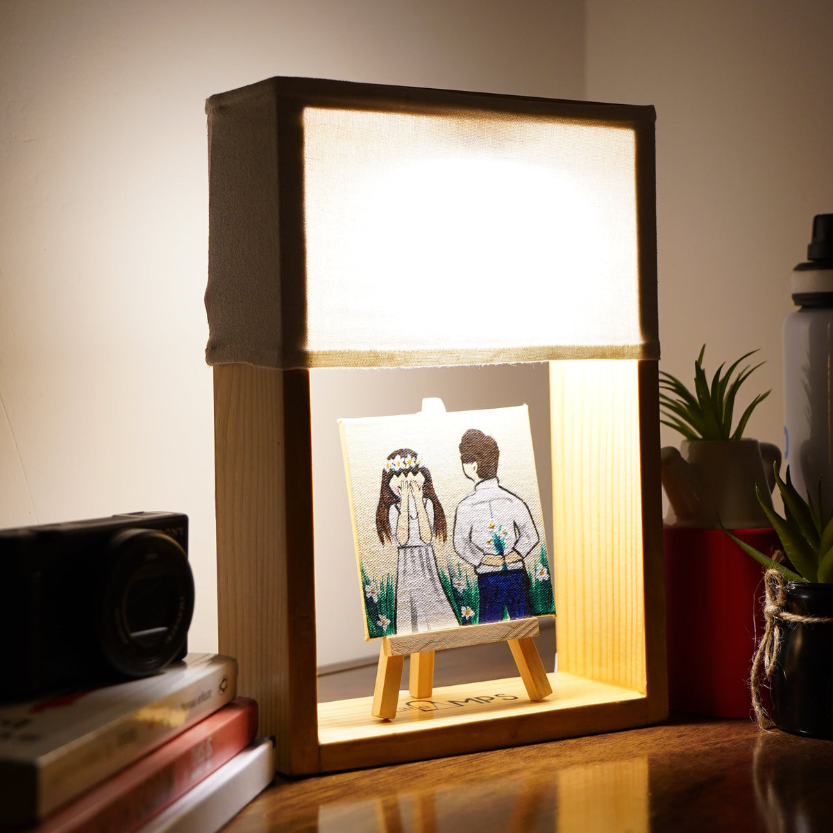 Build Your Own Lamp – Pick a Shade, Add an Artwork