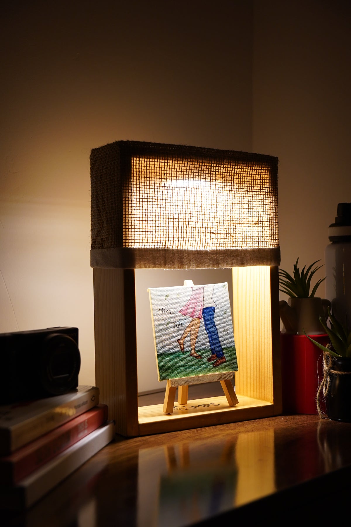 Build Your Own Lamp – Pick a Shade, Add an Artwork