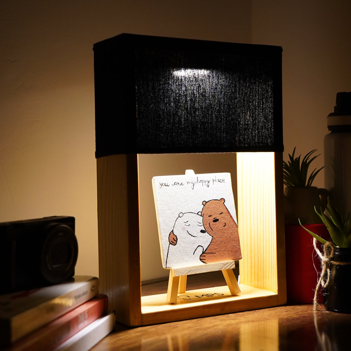 Build Your Own Lamp – Pick a Shade, Add an Artwork