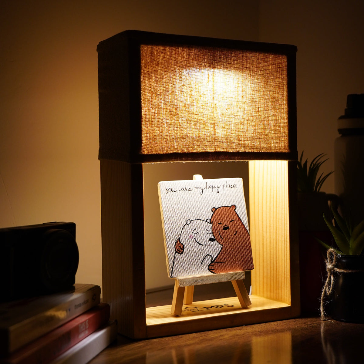Build Your Own Lamp – Pick a Shade, Add an Artwork