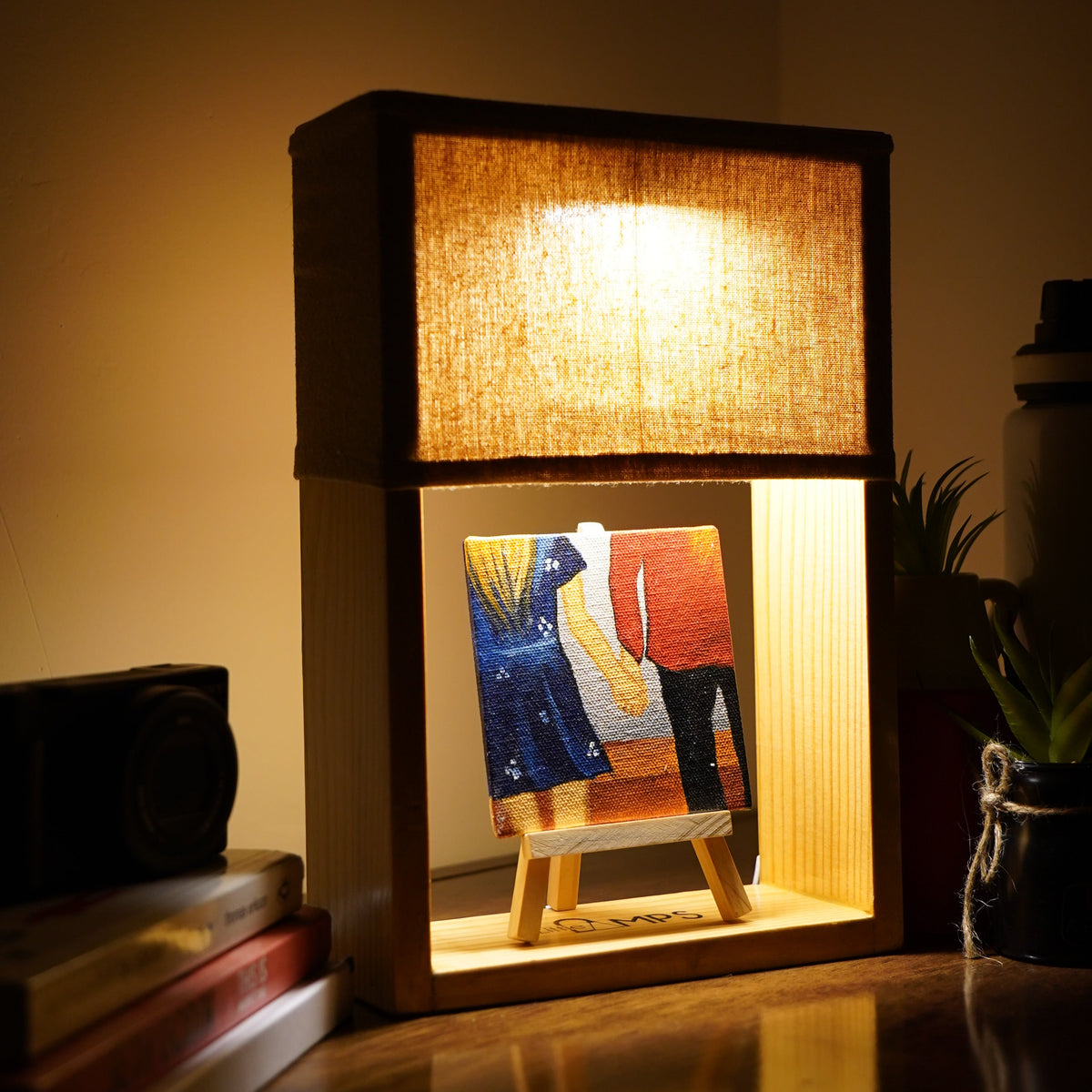 Build Your Own Lamp – Pick a Shade, Add an Artwork