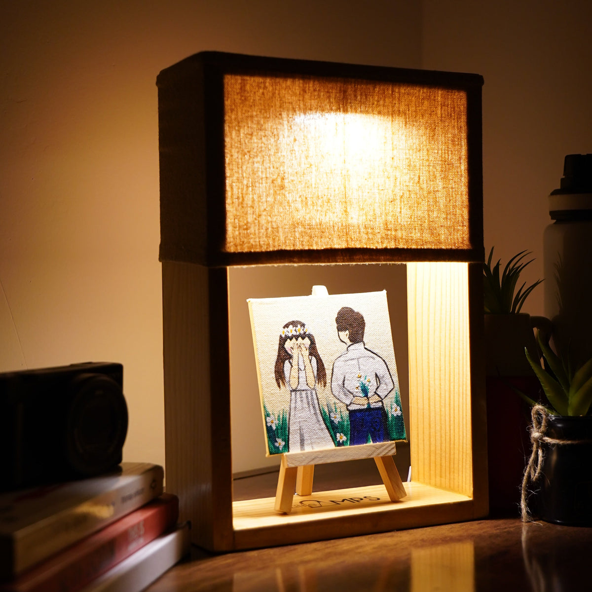 Build Your Own Lamp – Pick a Shade, Add an Artwork