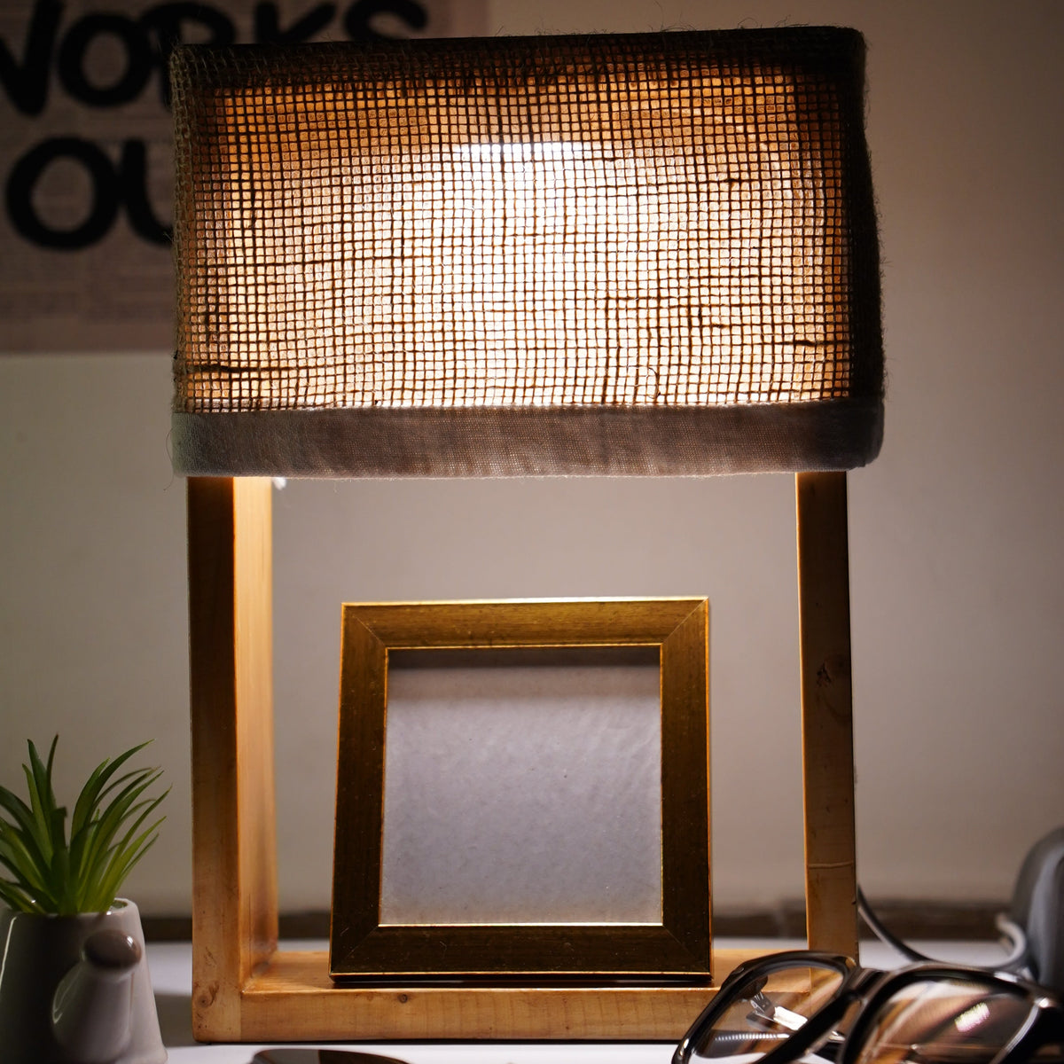 Build Your Own Lamp – Pick a Shade, Add an Artwork