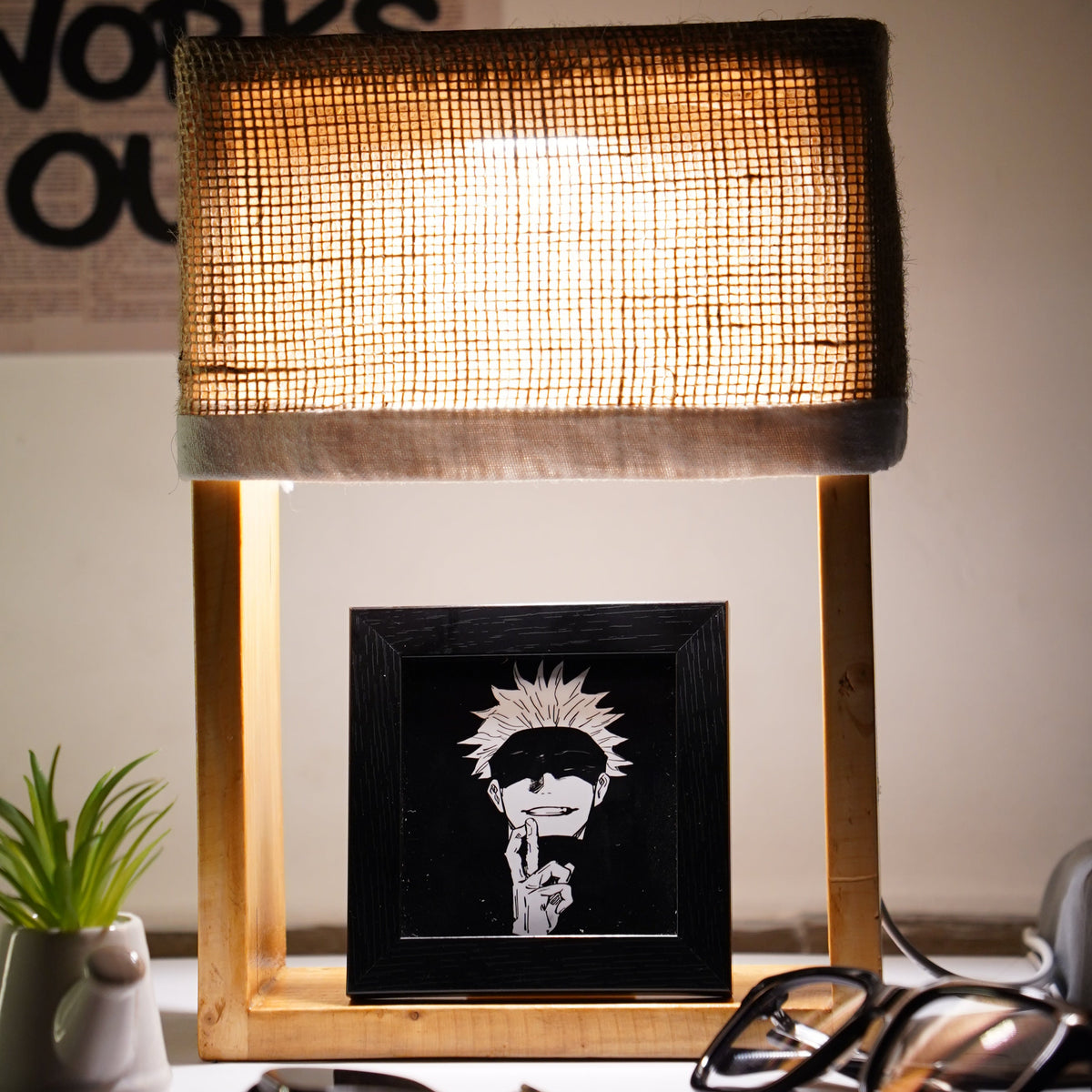 Build Your Own Lamp – Pick a Shade, Add an Artwork