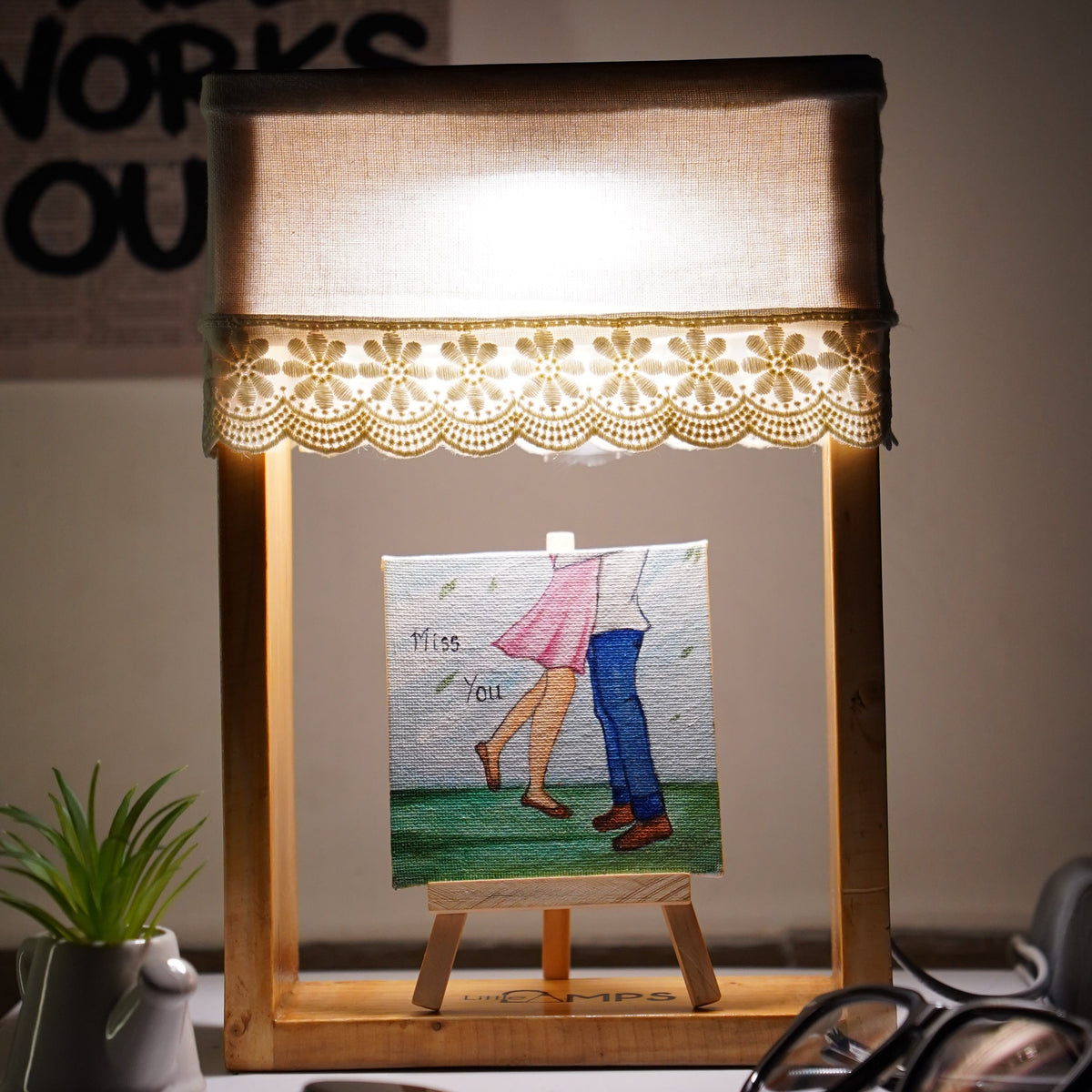 Build Your Own Lamp – Pick a Shade, Add an Artwork