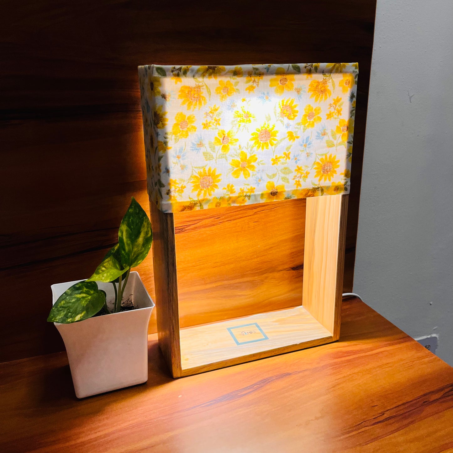 Pine Glow Sunflower Wooden Lamp - (washable Lampshade)