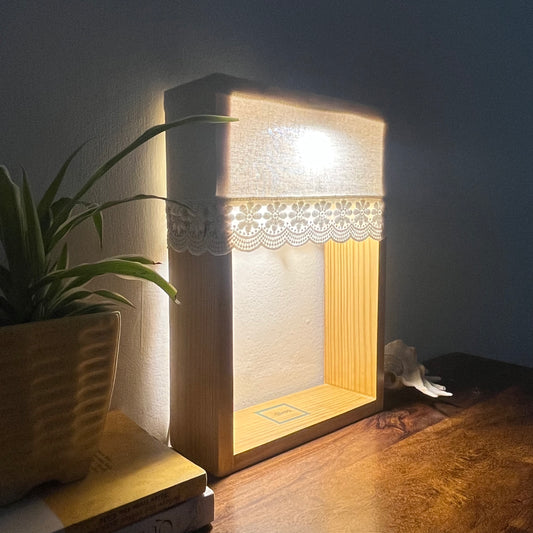 Pine Glow Ivory Lace Glow Lamp