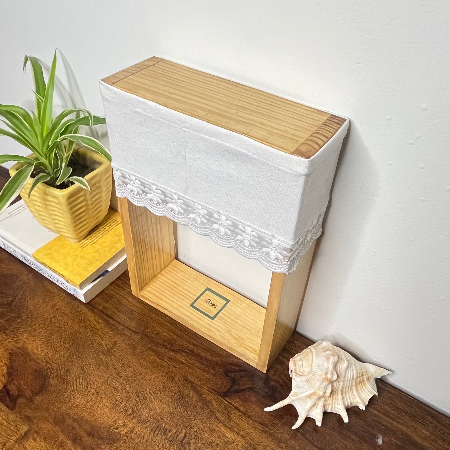 Pine Glow Ivory Lace Glow Lamp